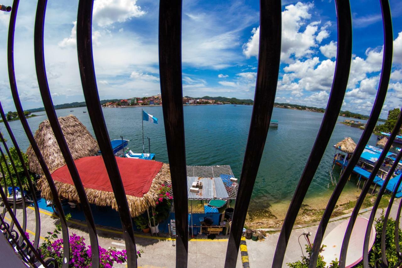 Hostal Casa De Grethel Флорес Экстерьер фото