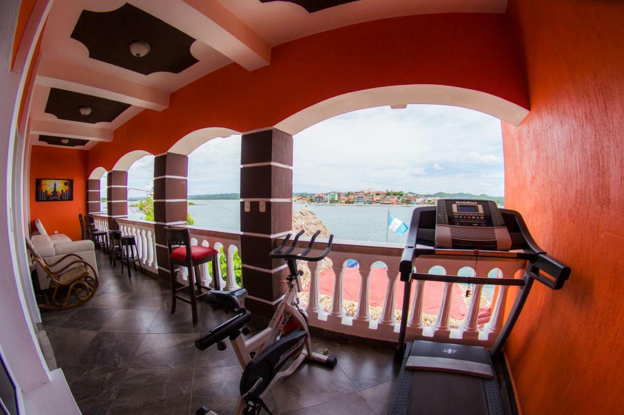 Hostal Casa De Grethel Флорес Экстерьер фото